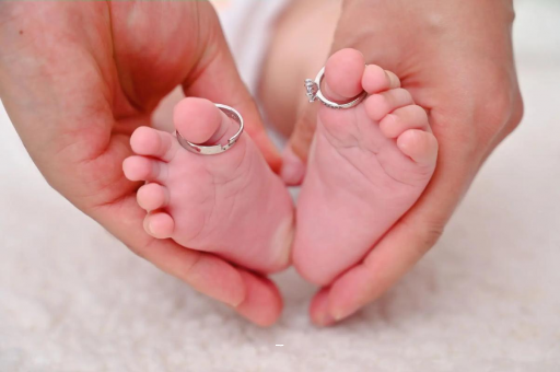 无锡宝宝脸上长黑点 无锡宝宝脸上长黑点